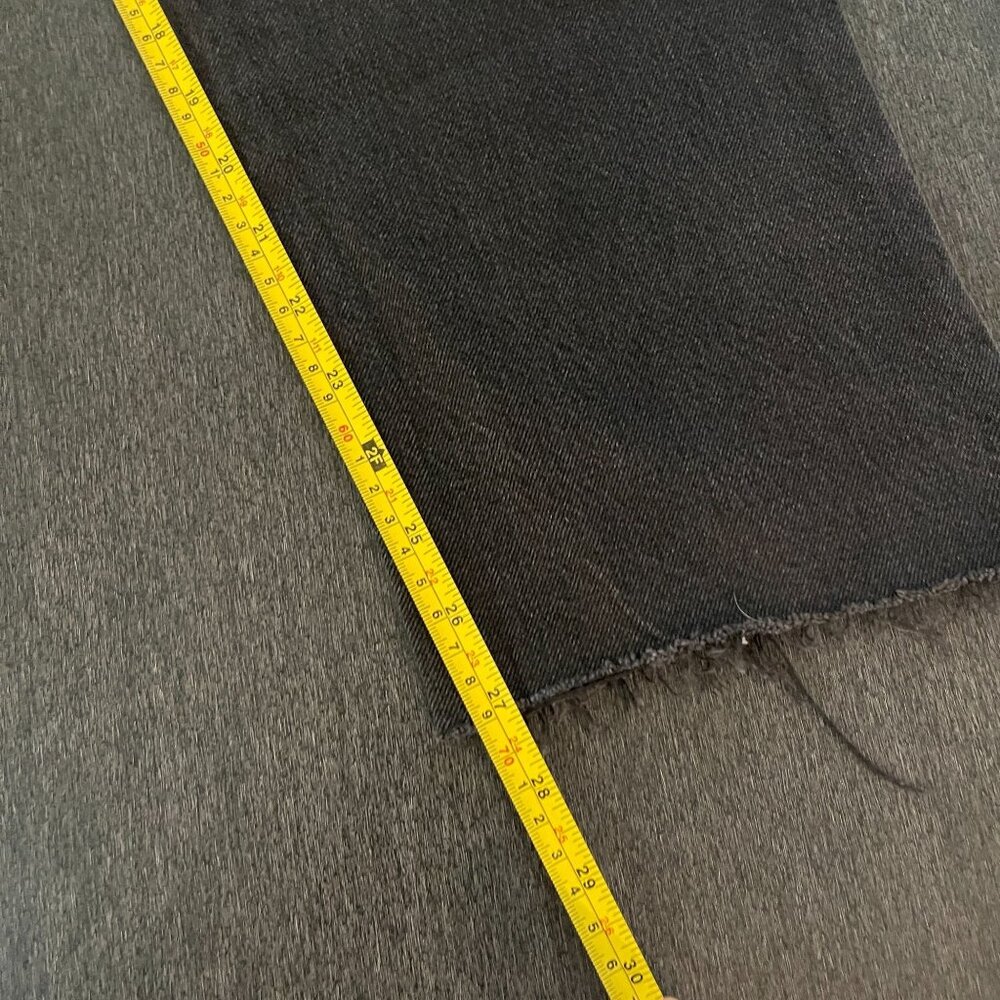 New Levi's Premium Wedgie Straight Waterless Black Distressed Knee Jean, Size 30 - Picture 11 of 14